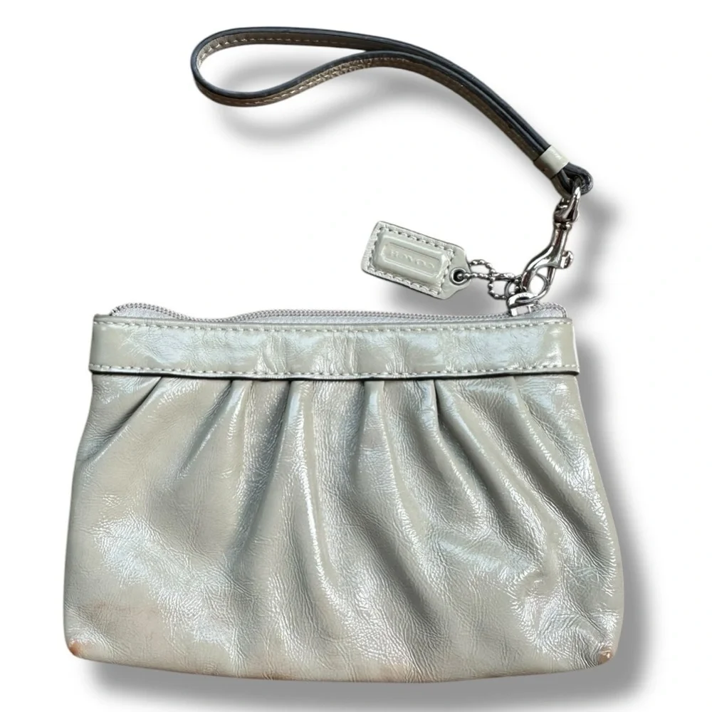 Coach Neutral Patent Leather Small Wristlet Clutch Purse